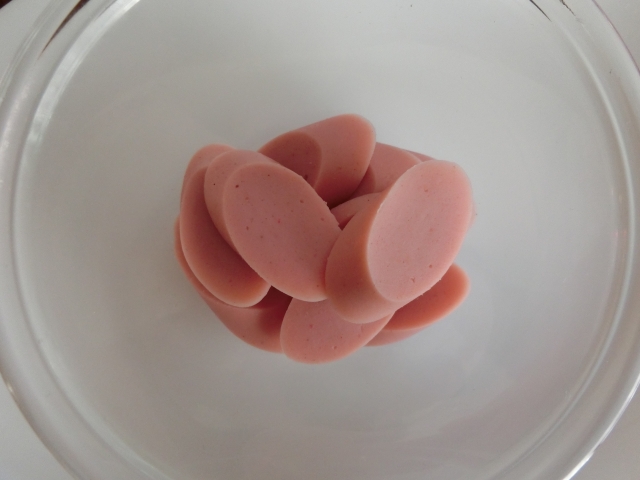 魚肉ソーセージ ピンク